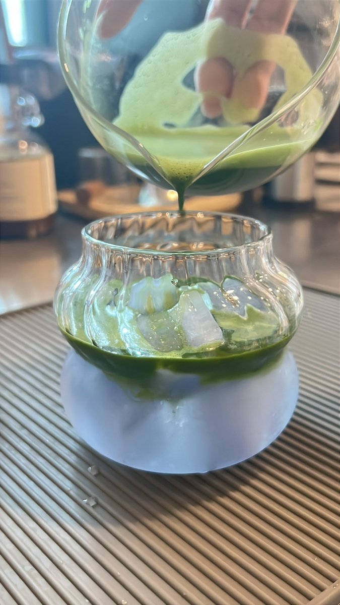 ibuttie's tweet photo. น้ำมะพร้าวสดเติมสต็อคเรียบร้อยเช้านี้ 🍃🥥
บอกเลยว่า สดชื่นนนนแน่นอน
ดูสีซะก่อน น่าอีสสส น่าจิ๊บที่สุดดดด 😊🫶🏻 https://t.co/gcqN9lggiX