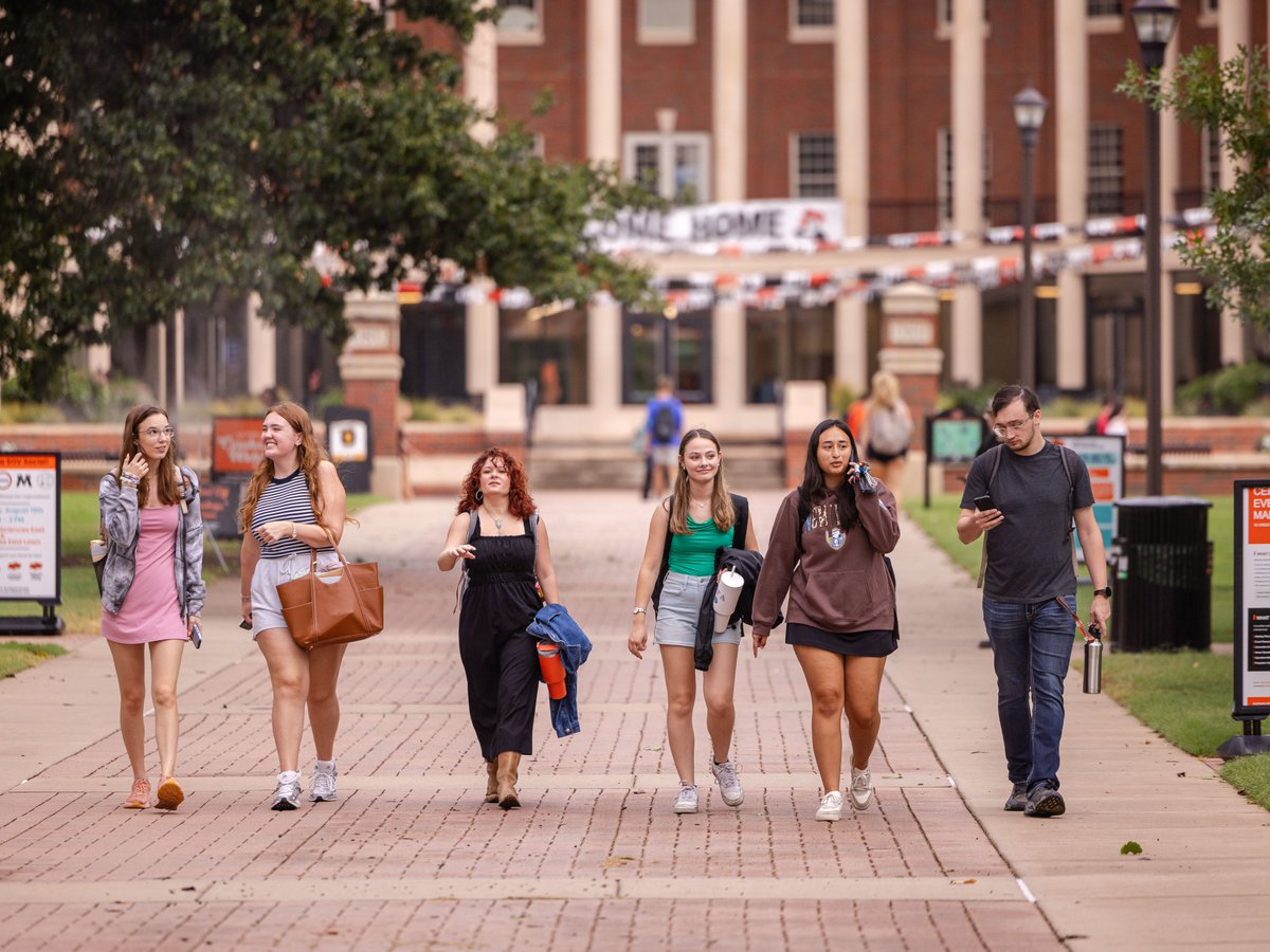 OKStateSA's tweet photo. ✅ Move-in
🤘 Rock the Block
🤠 Cowboy Kickoff
🍎 First Day of School https://t.co/aiOrDPUXmZ