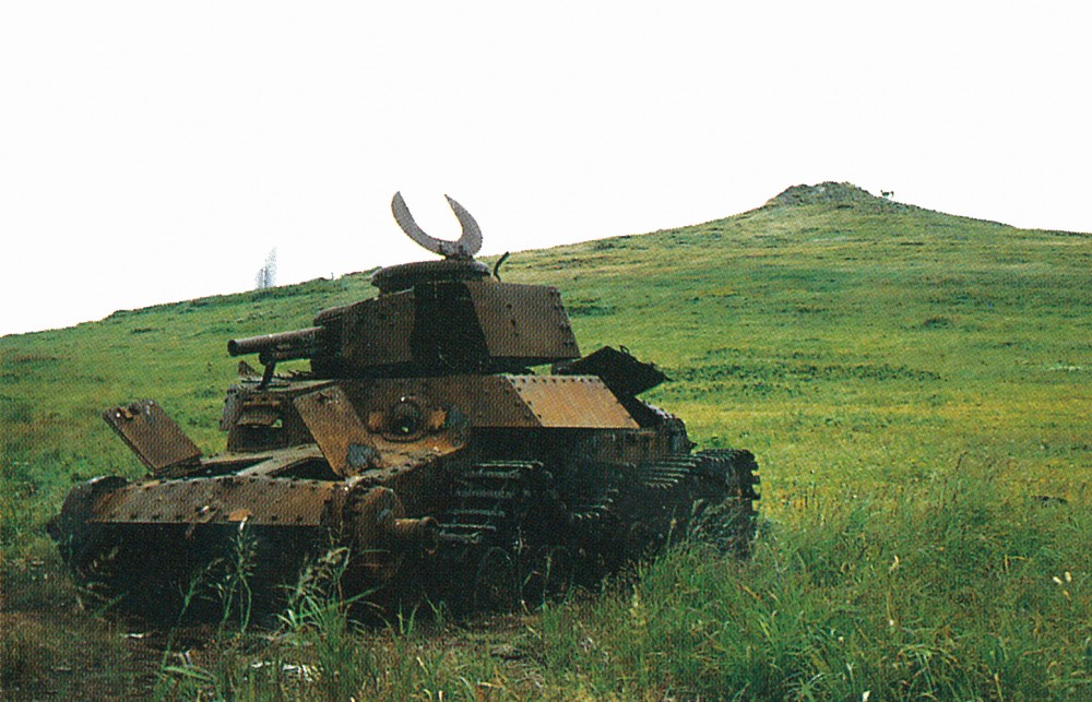 Um3zyAGbxNVIk2M's tweet photo. 昭和２０年８月１８日　日本がポツダム宣言を受諾し
武装解除を進める中、ソ連軍は突如として占守島に攻撃を開始。
守備隊指揮官の池田少将は麾下の戦車第11連隊を率い
侵攻したソ連軍を撃滅し北海道への侵略を身を挺して防がれました。
占守島に眠る英霊の御霊に感謝と哀悼の誠を捧げます🙏 https://t.co/H0x4Qy4x1y