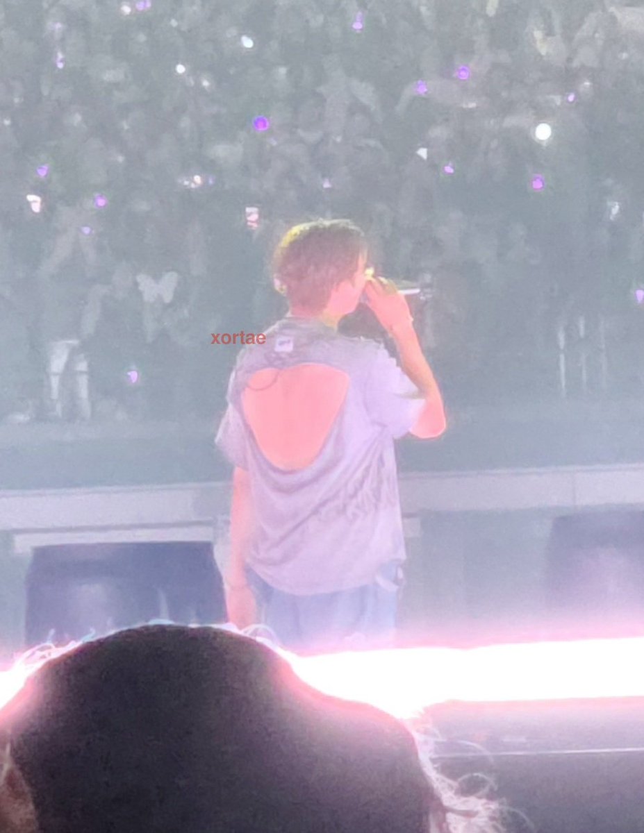 xortae's tweet photo. namjoon pt.2 #ARIRANGTexas #BTS_WORLDTOUR_ARIRANG_ARLINGTOND2 #BTSINTEXAS #BTS_WORLDTOUR_ARLINGTON #BTS https://t.co/QHW6aq6BCb