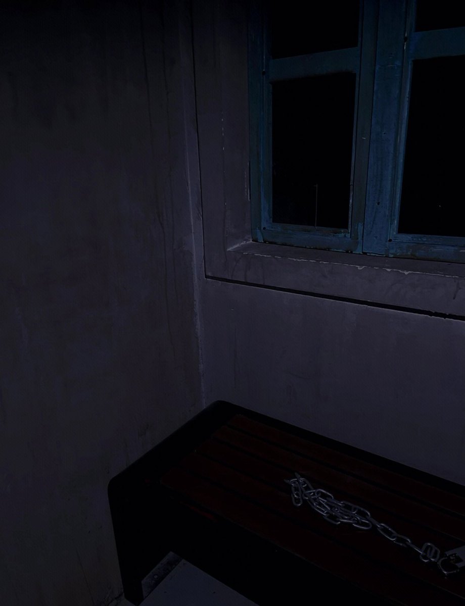 inchikiman1's tweet photo. Who dares to solve the locked puzzle and escape the mysterious room before the timer runs out 10 mins left! https://t.co/RXuJjzOgBI