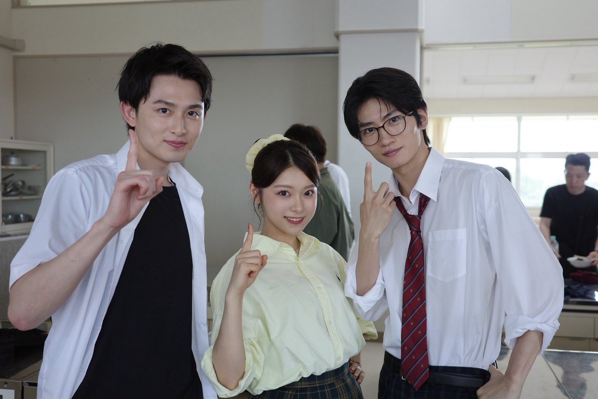 marupi_8989's tweet photo. #陽キャ集団 
第2話ありがとうございました！

柔道ナンバーワン
可愛いナンバーワン
インテリナンバーワン
で合ってますかね

#どこかで会った気がするね 🛞🔵💐🐻‍❄️ https://t.co/Gil8V6U85q
