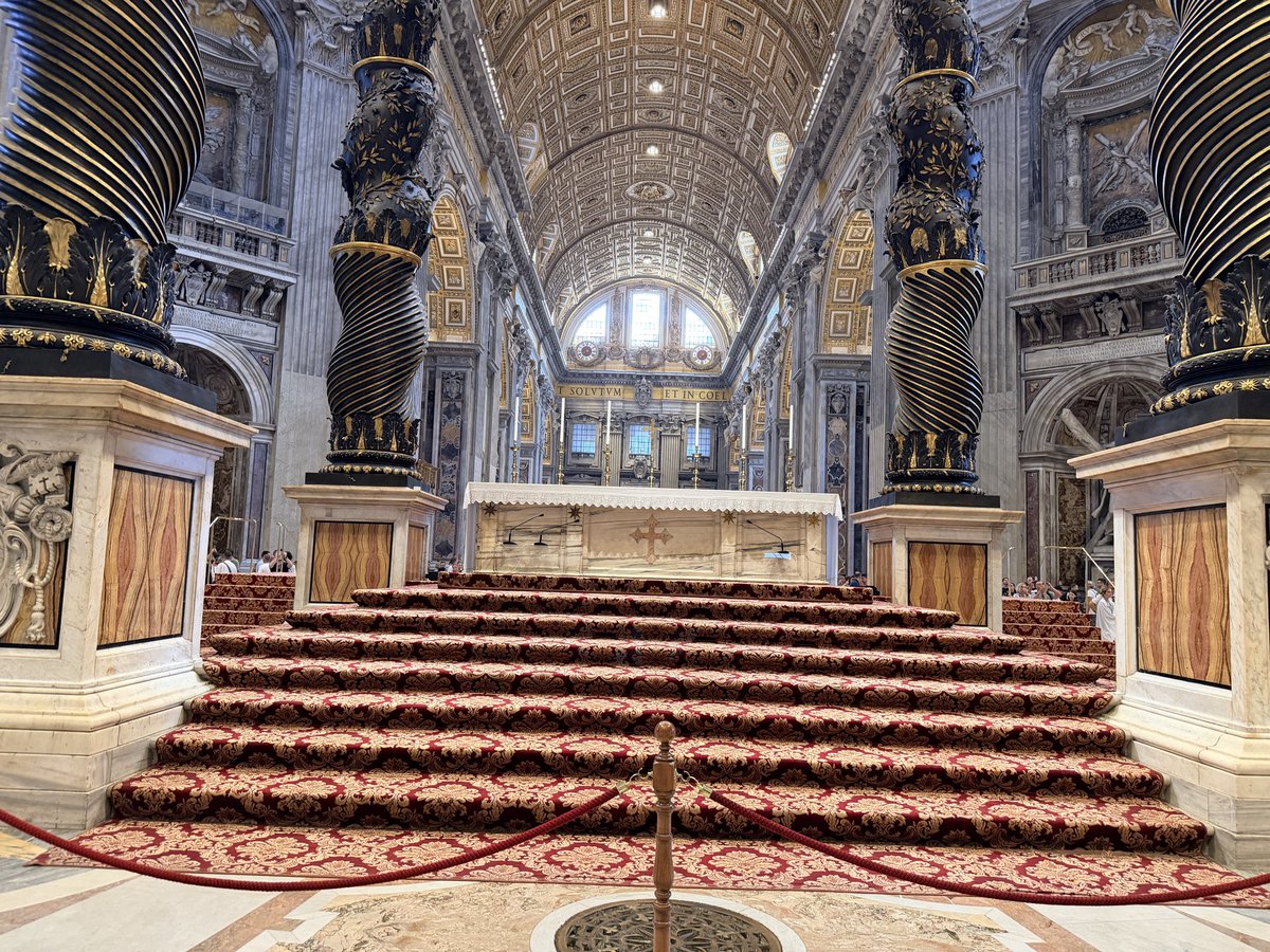 JerryDAvanzo's tweet photo. Saint Peter's Vatican https://t.co/TJ4P6gxIkR