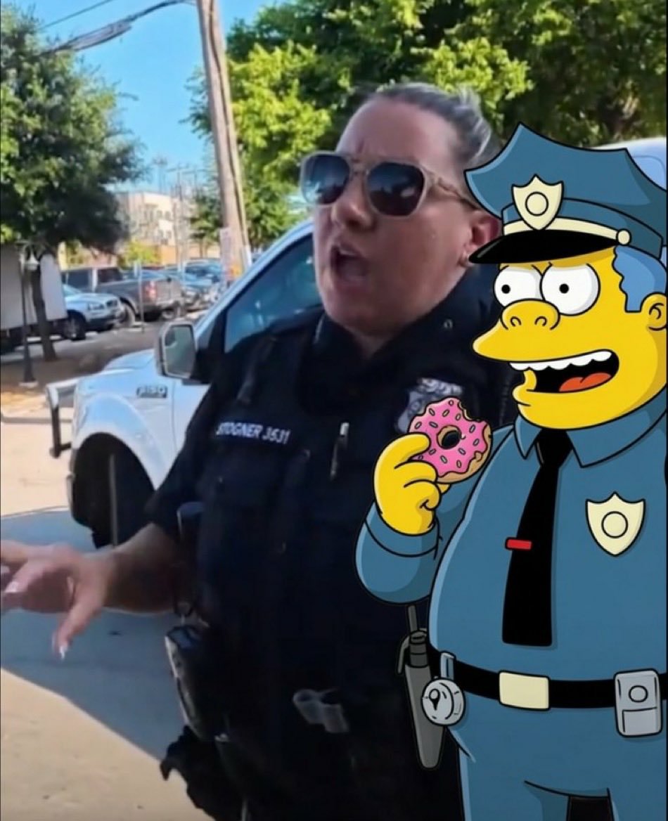 MikeHunt1371's tweet photo. @fortworthpd Fuck off Ft Worth PD with your 1st Ammendment rights violations. And why isn't your female DEI hired Officer Stogner 3531 in the "FAT BOY" program? She can't possibly run more than 50 yds without sucking wind. What an embarrassment! https://t.co/iRZKMi51KL