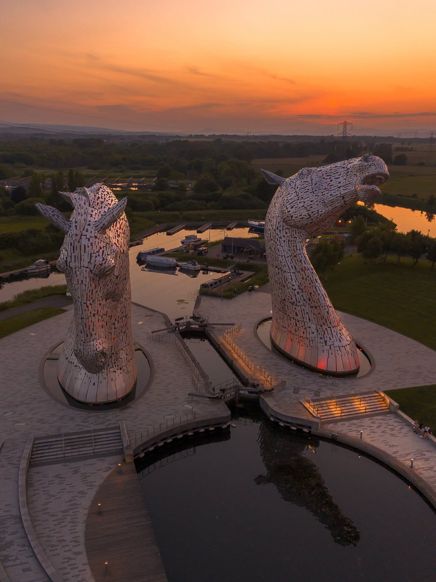 Scottish_Banner's tweet photo. The Kelpies getting ready for bedtime...
Great 📷: Jamie Taylor Photography
@jt__photography
#Scotland #ScottishBanner #ScotlandIsCalling https://t.co/RXwGlJqm4Z