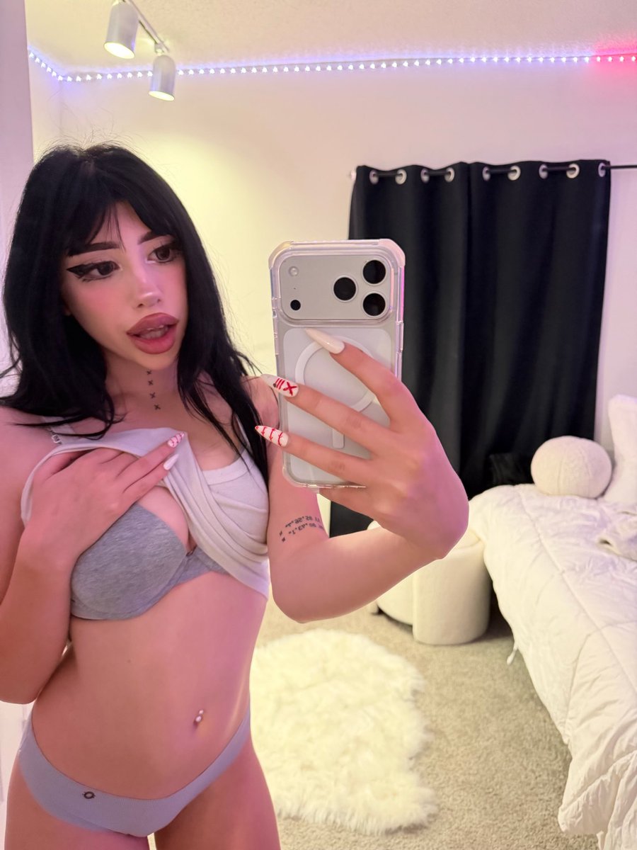 LaylaQuinn1768's tweet photo. Male friends that allow you play with their ass https://t.co/IAmCZSdfXJ