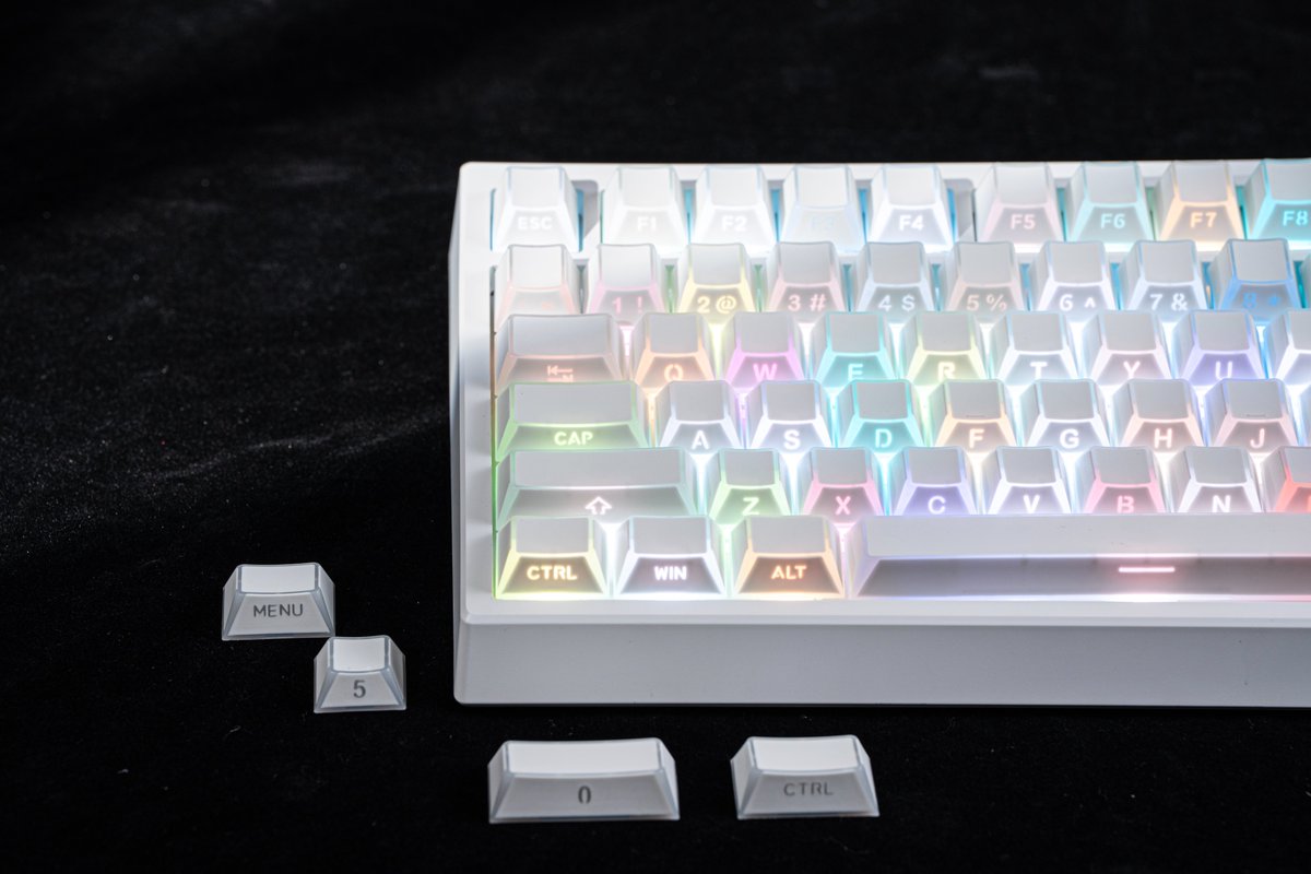 epomaker's tweet photo. #EPOMAKER Phos Keycap
サイドプリント×透光デザインで、RGBの魅せ方もひと味違います✨

EPOMAKER:https://t.co/ViDcyA2W4Q https://t.co/0hhc85RWaA