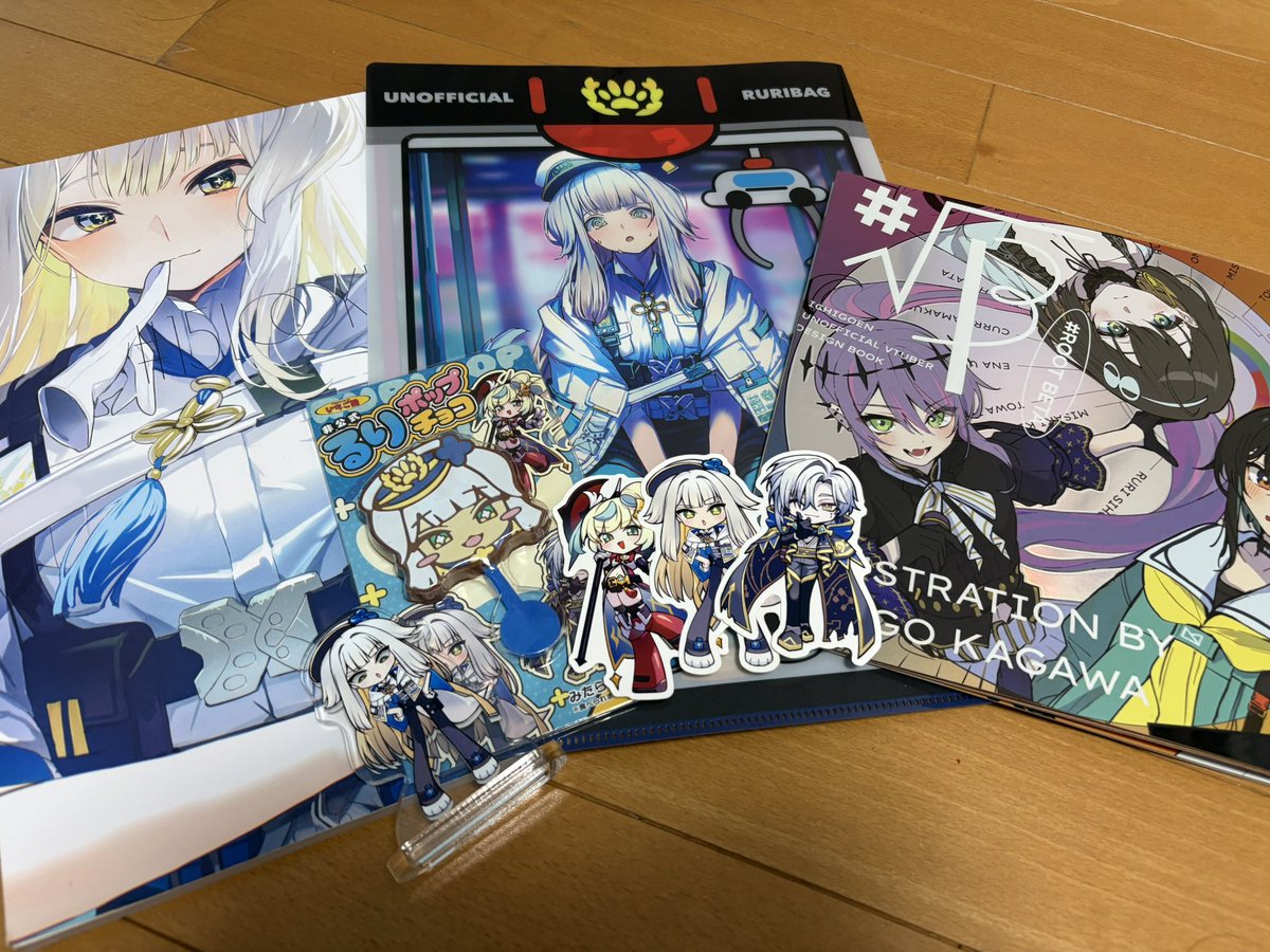 korodoru117's tweet photo. @plus15 のグッズセットと既刊を買わせていただきました！
にじそうさくのるりログキットを購入してからずっと気になっており今回コミケに参加とのことでとても楽しみにしておりました。
クオリティ高すぎぃー！ https://t.co/5FGYTnAVvG
