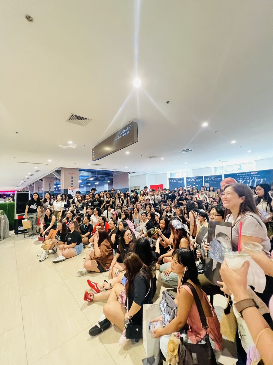 BeadsThreads's tweet photo. Thank you, Filo Directioners! πA huge thank you to all the fanbases and organizers who made this event possible. We truly appreciate everyone who stopped by and purchased our beaded accessories! πΈ Until the next event!π
#FanNightsAtAMManilaBay #16YearsOfOneDirection #AtTheBay https://t.co/r4Apcapkdg