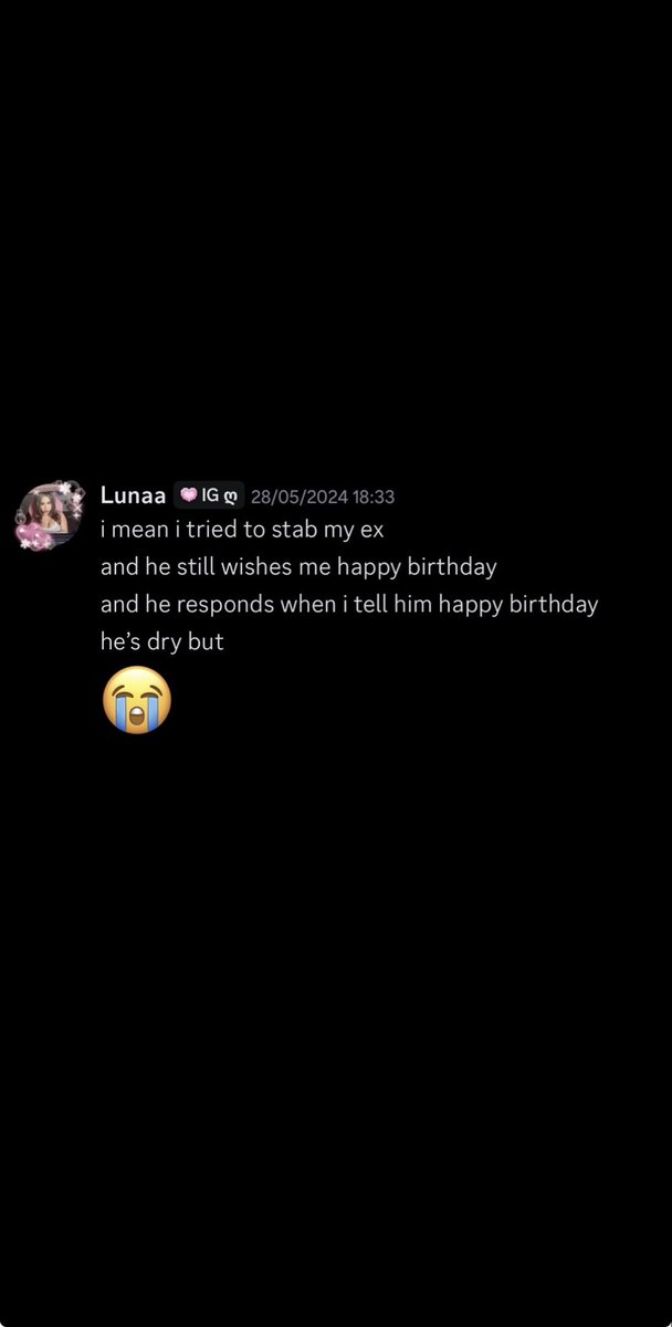 Macy_2chi's tweet photo. More screenshots of @RoyaleLunaa being a weirdo!! More are attached @RoyaleHighValks @neopolitime #royalehigh https://t.co/1ZZ8Og7fxf