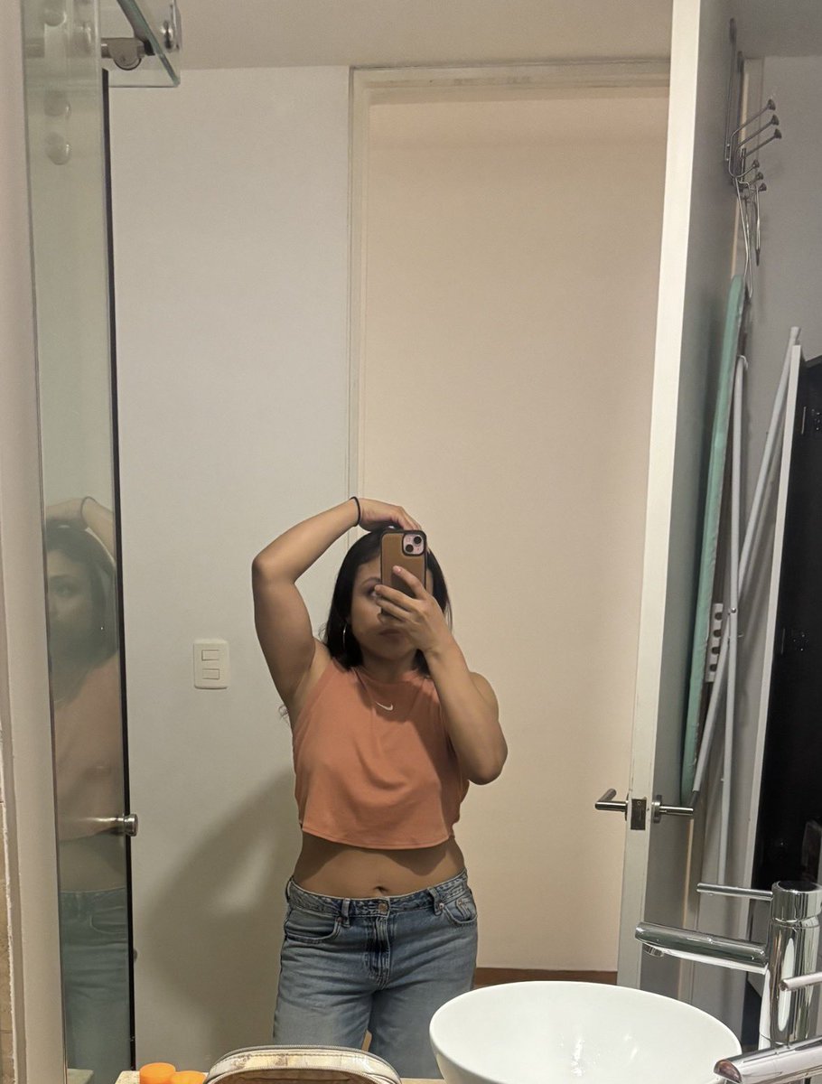 andresisi_'s tweet photo. 💆🏽‍♀️ https://t.co/FHzZth3mFQ