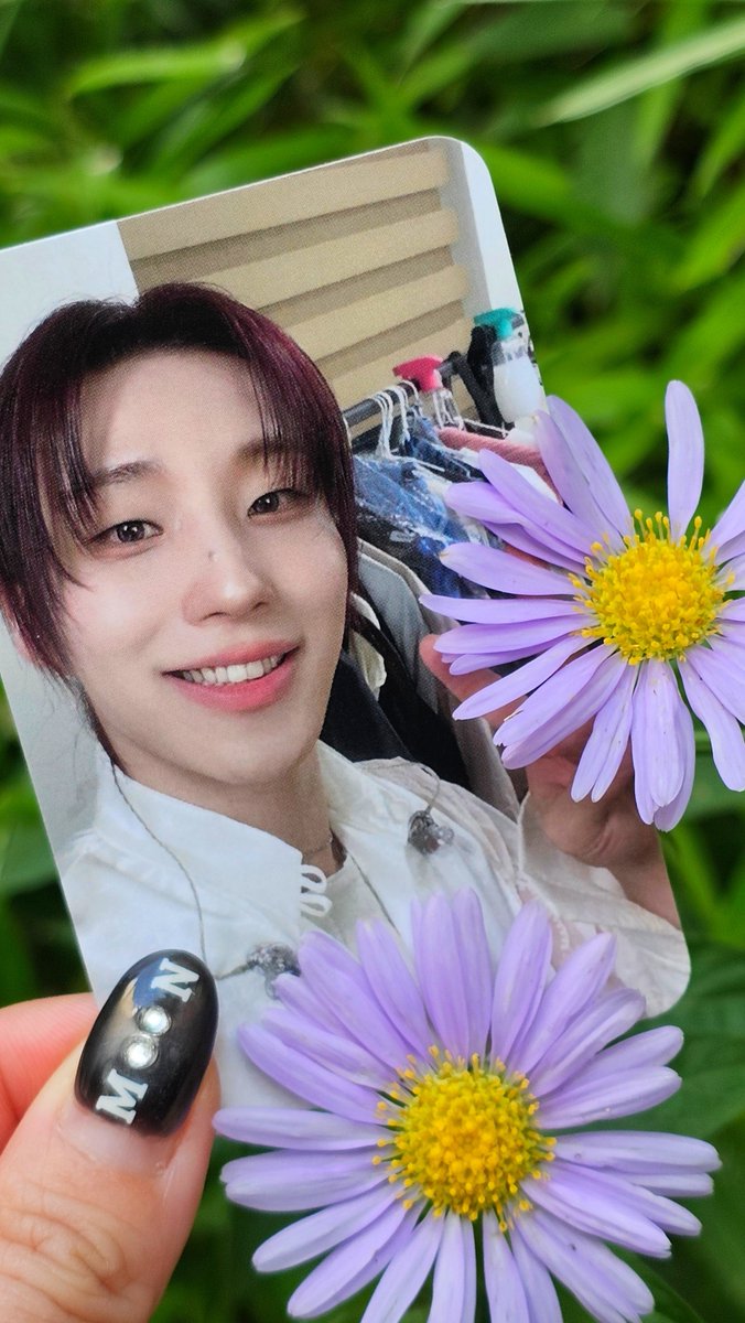 younee722's tweet photo. D+457]D-255 🍀2년전 오늘 #문종업 
🤍🪽보다도 ✨️고 예뻤던 너!!
오늘도 #Hold_up 💕
#오늘도_문종업충전하기 
#MoonJongUp #文鐘業 #ムン・ジョンオプ https://t.co/F2648OvW0x