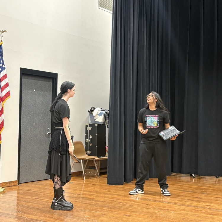 palmer_hs's tweet photo. Coach Byers getting class started this afternoon, Mrs. Lopez's Spanish class working on interactive notebooks, and Mr. V's theatre class working on their lines and building connections today. Week 2 is underway at PHS! #DareToBeBetter #Bettereverydayineveryway https://t.co/px2mTdO4nJ