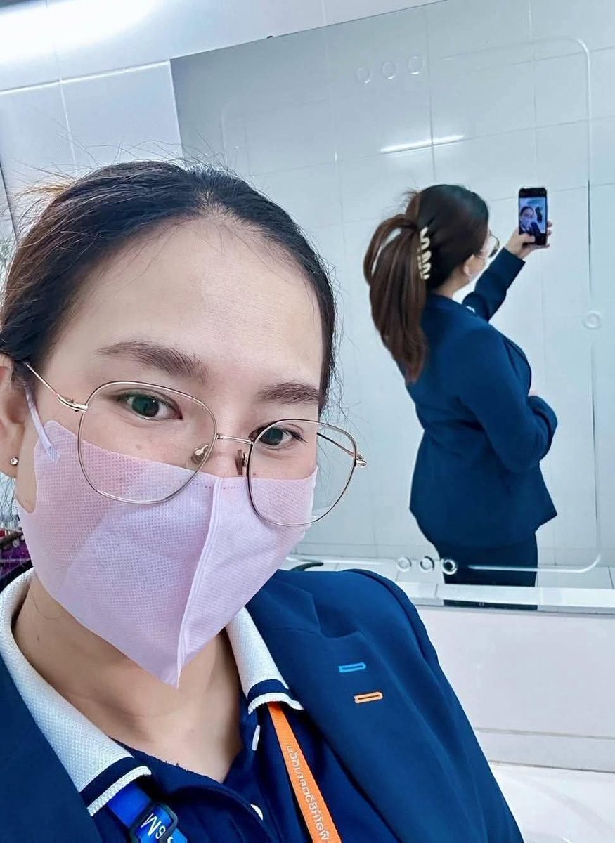 HansOlufsonr's tweet photo. เย๊สฟรีกดรีไว้ค่ะ #สายไฮ https://t.co/9hn3afxqgw