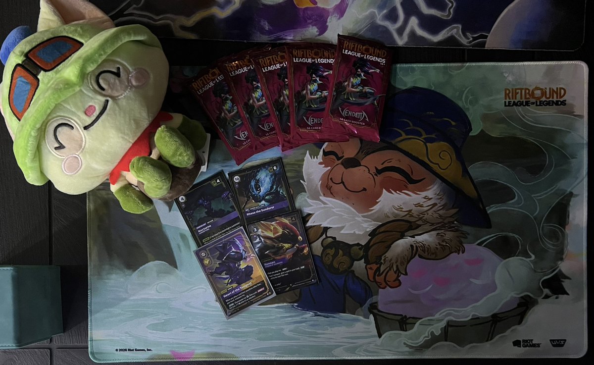 sergiotr7's tweet photo. Today was a day to play Riftbound and went 3-0 with new Yordle deck, Kennen!

MU⬇️
1. Nasus - W
2. Mel - W
3. Misfortune/Aurora - W

Teemo fan playing a new Yordle deck. Amazing gameplay, made me remember to Ezreal with Called Shot. https://t.co/d5WGhfvuU2