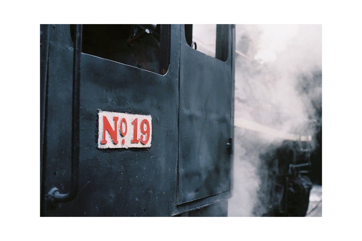 TAIYUANFORWARD's tweet photo. Sichuan, China. Jiayang Coal Mine Railway #steamlocomotives #trains #railway #railwayfans #traintravel #chinatravel #steamlocomotive #locomotives #train #railroad #steamtrain #railwaytravel https://t.co/4q9vYvjSnT