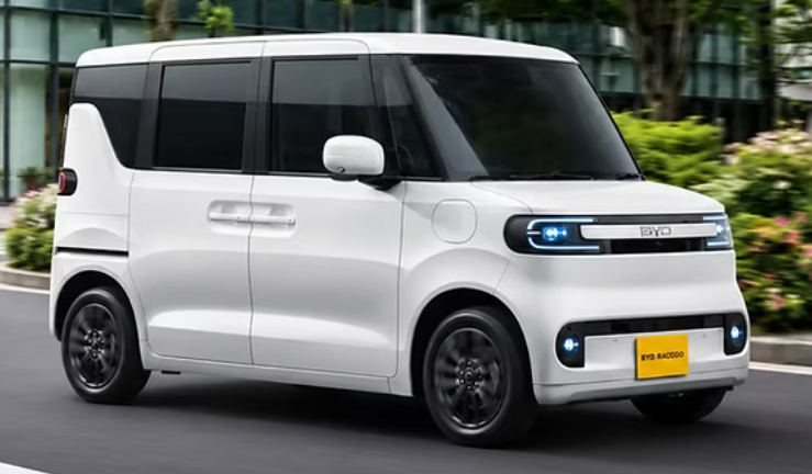hoshusokuhou's tweet photo. じゃあ朝日新聞関係者は全員BYDに乗れよｗｗｗｗｗｗｗｗｗ
↓
【朝日新聞AERA】「なぜ日本車は中国EVに勝てないのか？もう中国メーカーの力を借りるしかない」
↓
■AERAの主張（要約）
・「日本の自動車産業は技術音痴の政治家による政策ミスで、EVシフトへの対応が致命的に遅れた」

・「中国は行政トップに理系が多く、国を挙げて戦略的にEV化を進めてきた」

・「日本車が牙城を守り生き残るには、プライドを捨てて中国メーカーと連携していく形をとるほかない」

これは草ｗｗｗｗｗｗｗｗ
そんなこと言って、どーせ中国車なんて買ってないくせにｗｗｗｗｗｗｗ