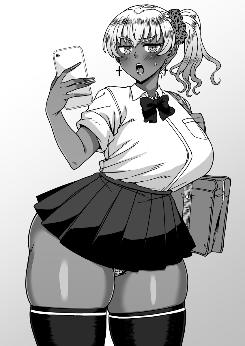 thinkerstatus's tweet photo. オリジナル！
染井マキ！下半身が太い。 https://t.co/wsqqGYWtmL