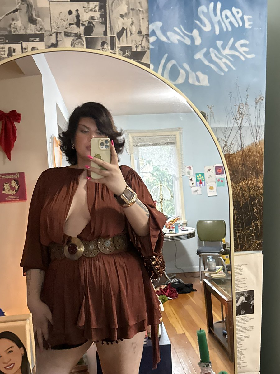 pickonegender's tweet photo. My outfits being tall this week https://t.co/hZRIcbf9cG