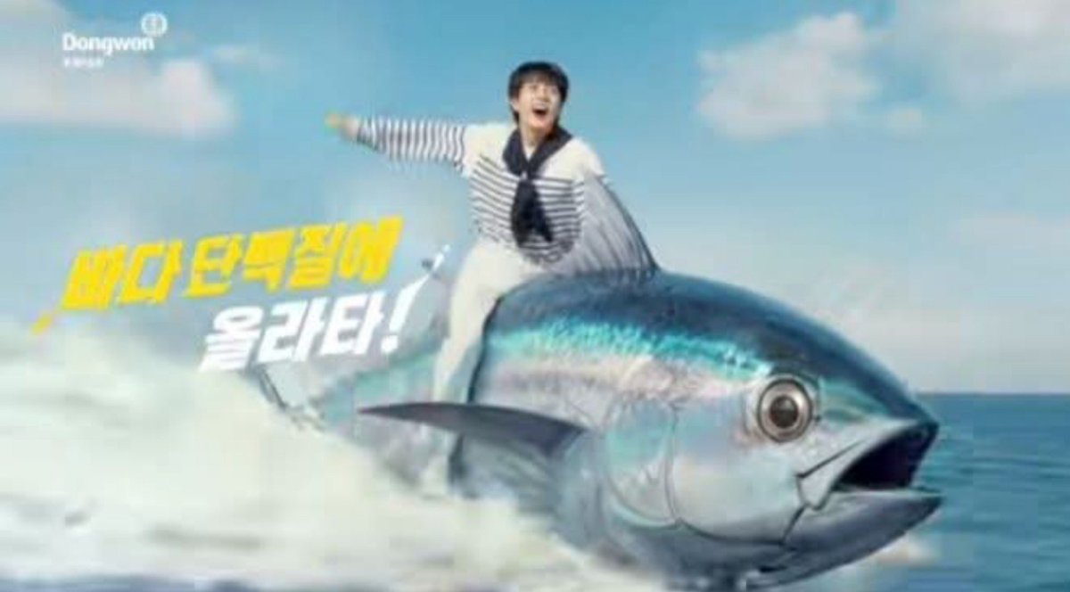 Its_abiabix's tweet photo. "Seokjin debe estar casado y con 5 hijos"

Seokjin bien fresco con su novia Tuna: https://t.co/lvxJPPNWmY
