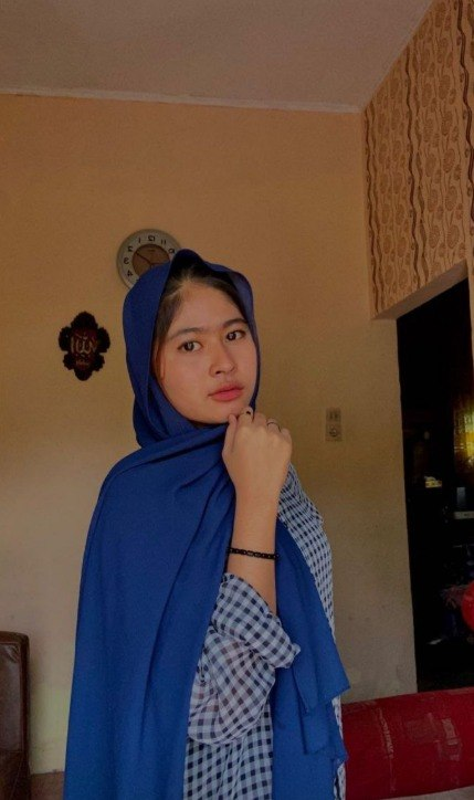 raracuu23's tweet photo. asik cantik
https://t.co/BJNYrKTTJ1 https://t.co/2DGeEzTM6A
