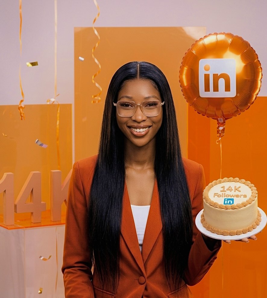 fareedaholadeji's tweet photo. 14k LinkedIn followerssss! 🥳🎉🧡

It can only get better from here. https://t.co/BcrLRKKt3B