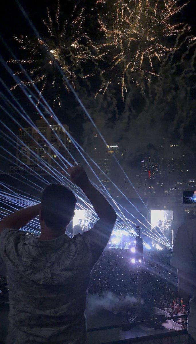 ale_c_8's tweet photo. If you were in section 303 at @PetcoPark I took this pic of you dancing to innerbloom @RufusDuSol ✨ https://t.co/m5YGlCS9zv
