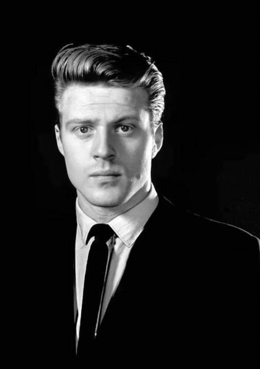 CHC_1927's tweet photo. Happy Heavenly Birthday to the iconic Robert Redford. https://t.co/jkQcDr1GfT