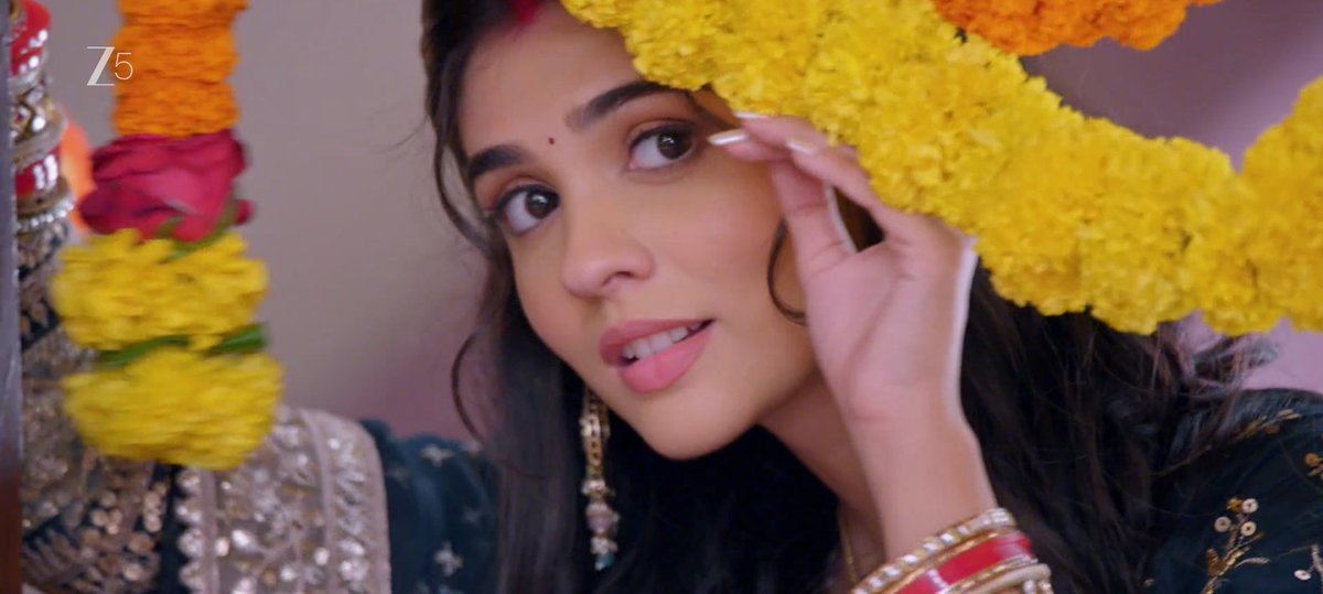 Gauriii7856's tweet photo. Pranali Rathod has won our hearts as Prarthana!  Now it’s our turn to support her. 

Please take a moment to VOTE for Pranali and help her shine at the ITA Awards! 🏆💫

🗳️ Vote here: https://t.co/ATUbUBcPzU

#PranaliRathod #KumkumBhagya #ITA2026 https://t.co/YJp9eYW119