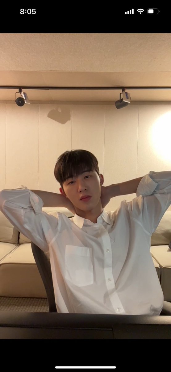 magnolia1109's tweet photo. 남은 오후 잘 보내기 https://t.co/hxklOMXDFO