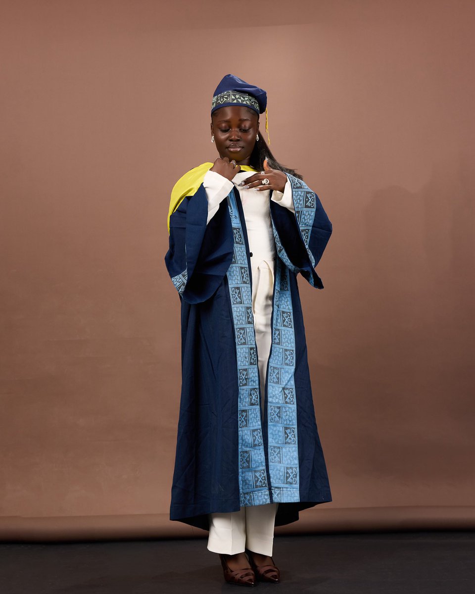 anickytwtss's tweet photo. The tall graduate is here🙏❤️
it’s my time to shine✌🏻✨

Congratulations to me.❤️
B.A. Philosophy (Hons), class of 2026✅ 
Lagos state university (LASU) https://t.co/15O3exCUuL