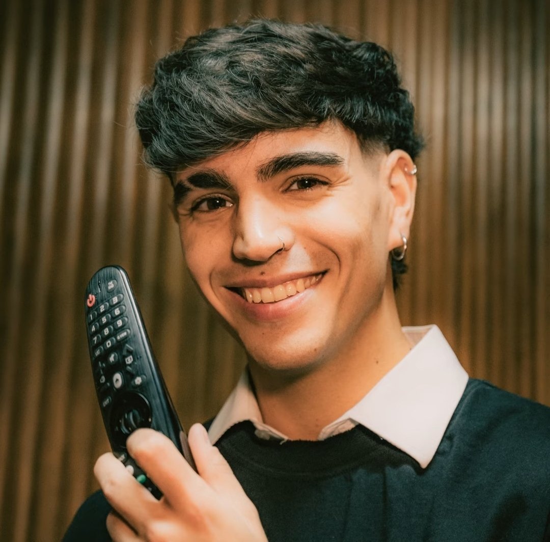 Fedemestrearg's tweet photo. Ya escuchaste OMITIR INTRO el primer tema inédito de @FedeMestre01?
https://t.co/WkC2QnhhLX
#FedeMestre
#OmitirIntro
#TeamFedeMestre https://t.co/AqvHoPhNkE