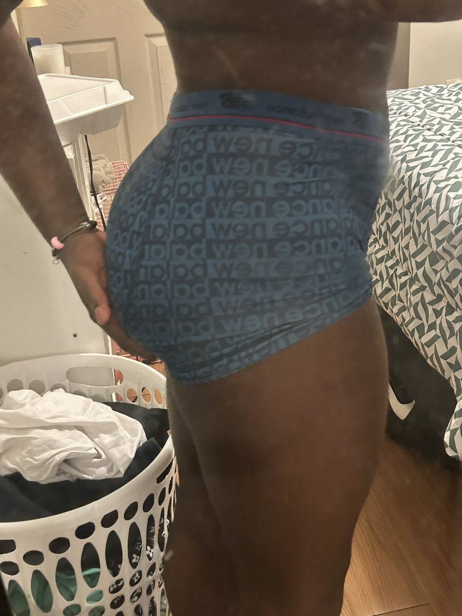 maurigallery's tweet photo. I wanna get crackk🍑👅 #stl #mlm #freaky https://t.co/C1L5cID0L7