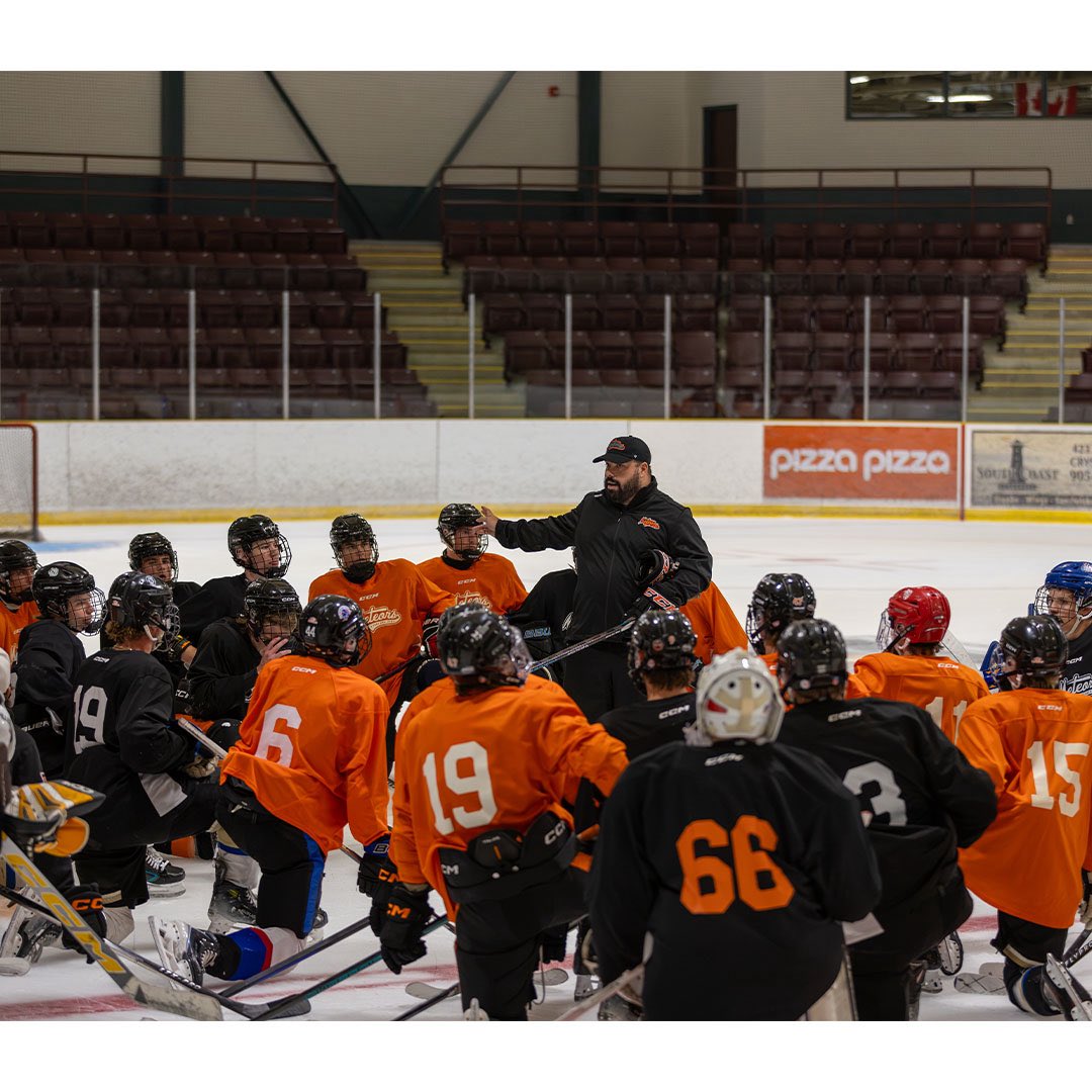 HBpics_Media's tweet photo. Some frames from night one of @FEMeteors 2026 Training Camp…

View more at https://t.co/QbNBDbU09G https://t.co/MLqLD9ghzO