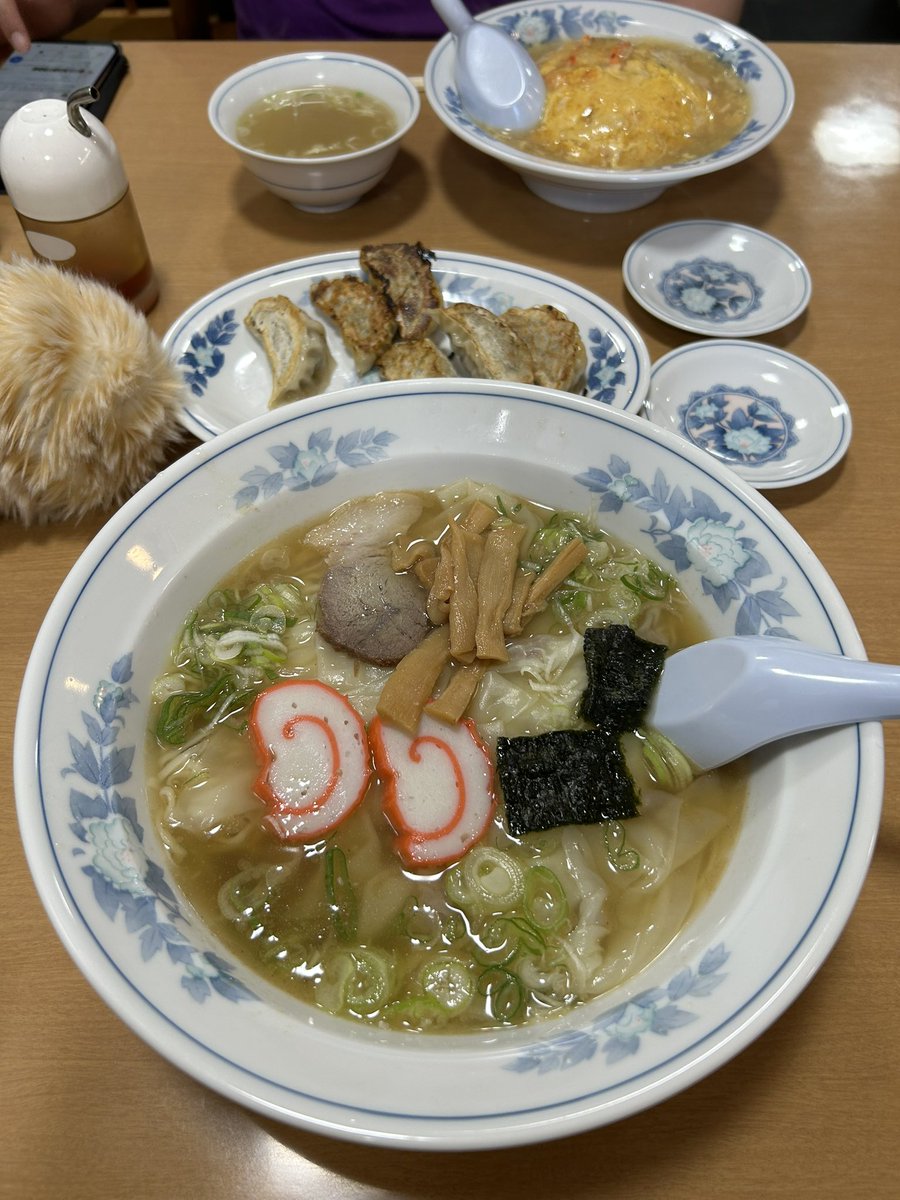 BPmommyCEO's tweet photo. お昼ご飯は
南砺市のチューさんでした😊

昨日の検査の結果は
無事、異常なしでしたので
今日は検査を頑張ったご褒美メシです🍜

さすがにお腹の調子も
完璧ではないので
半分くらい残してしまいましたが
いつみさんが頑張って
残りも食べてくれました🥹
ごめん、また太らせて…

 #チュー福光 https://t.co/MoNOJOihDQ
