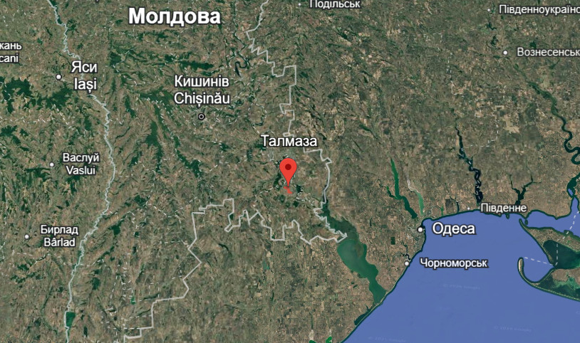 jalle51's tweet photo. Ivan tests the limits

A Russian S8000 Banderol cruise missile crossed into Moldova near Transnistria and later crashed near Talmaza.
 Moldova briefly closed its central airspace and recovered missile fragments. This is a dangerous reminder that Russia can use Transnistria as a launch corridor — and that Moldova’s airspace is vulnerable.
Missile crossed the border at 17:40.

Flew along the Kuchurgan–Tiraspol axis.
Airspace closed for 15 minutes.

Radar contact lost near Talmaza.

Fragments recovered and inspected.

Banderol: 500 km range, 114 kg warhead, Chinese turbojet engine.

Russia produces 80 per month.

New groundbased launcher suggests missile modifications.

Russia is signaling that Moldova is still within reach — politically and militarily.