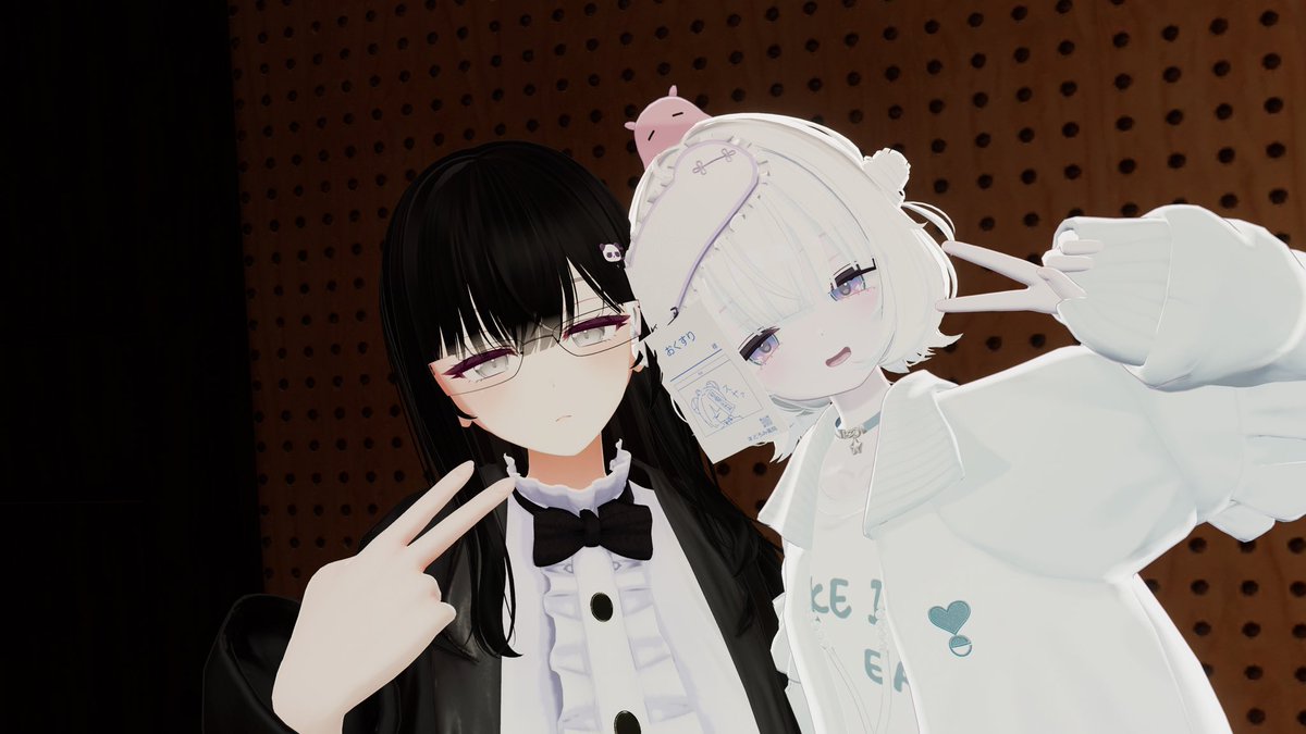 Ryu________2's tweet photo. おとといは #VRCFlickOut にリクイン枠で滑り込んでました！
すてきなASMRとすてきな反応の…(?)お客さんたち、どっちもとても楽しめました！このシステム天才だ〜
みみすけはとってもとっても清楚でした、せいそせいそ https://t.co/SK9DukRiIL