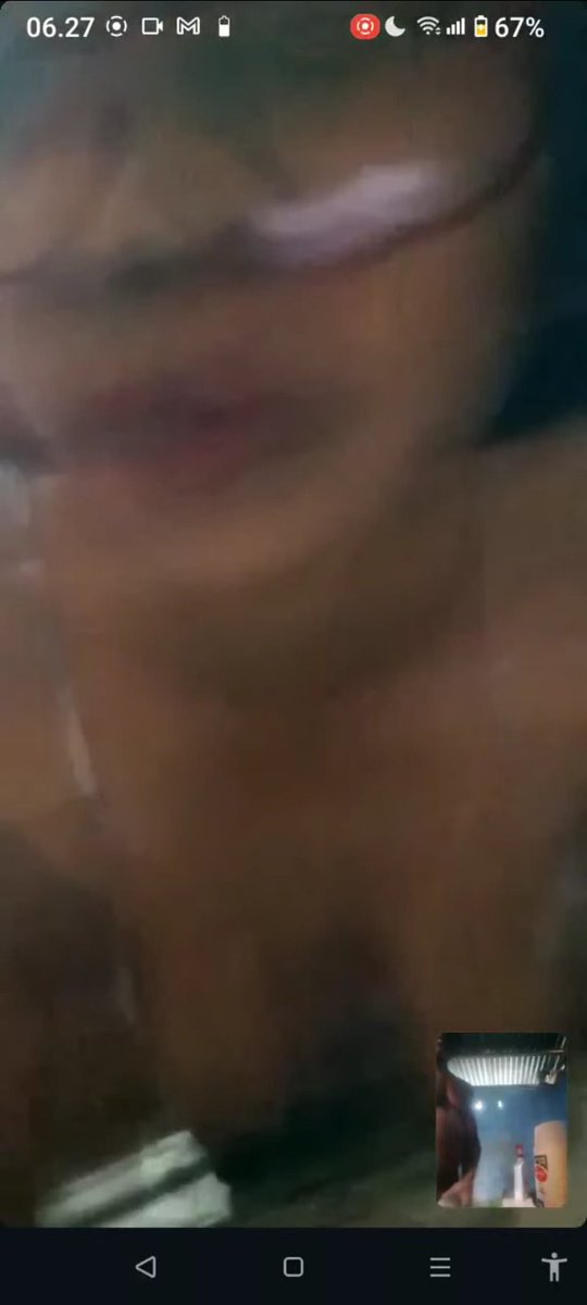 sanchezbuto's tweet photo. Istri yang paling pahami kebutuhan suaminya 💋 https://t.co/CLNQBBIxQL