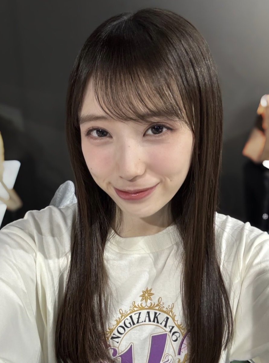 moemoekagachi's tweet photo. 3部 1枚

萌華:久しぶりー！（ﾆｺﾆｺ）

自分:久しぶり！‥あのっ！

萌華:（？）

自分:おはヨーグルト！

萌華:（！）おはヨーグルト〜！（ﾆｺﾆｺ）

久しぶりのミーグリなのに1枚という愚挙であったが多幸感はMAX

#ミーグリレポ
#矢田萌華 https://t.co/mmhe9afmcs