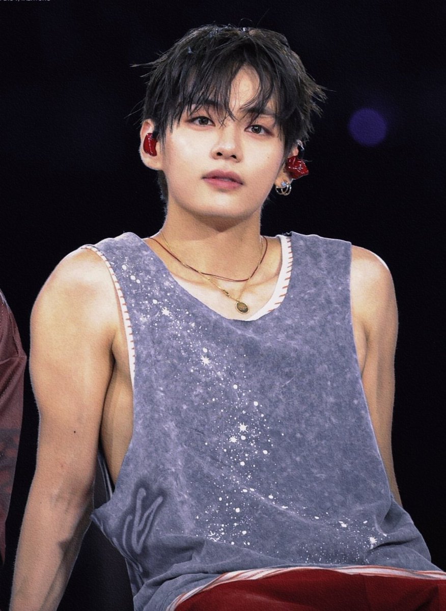 BTSTaehyungTHV's tweet photo. https://t.co/tMhwYtau6w