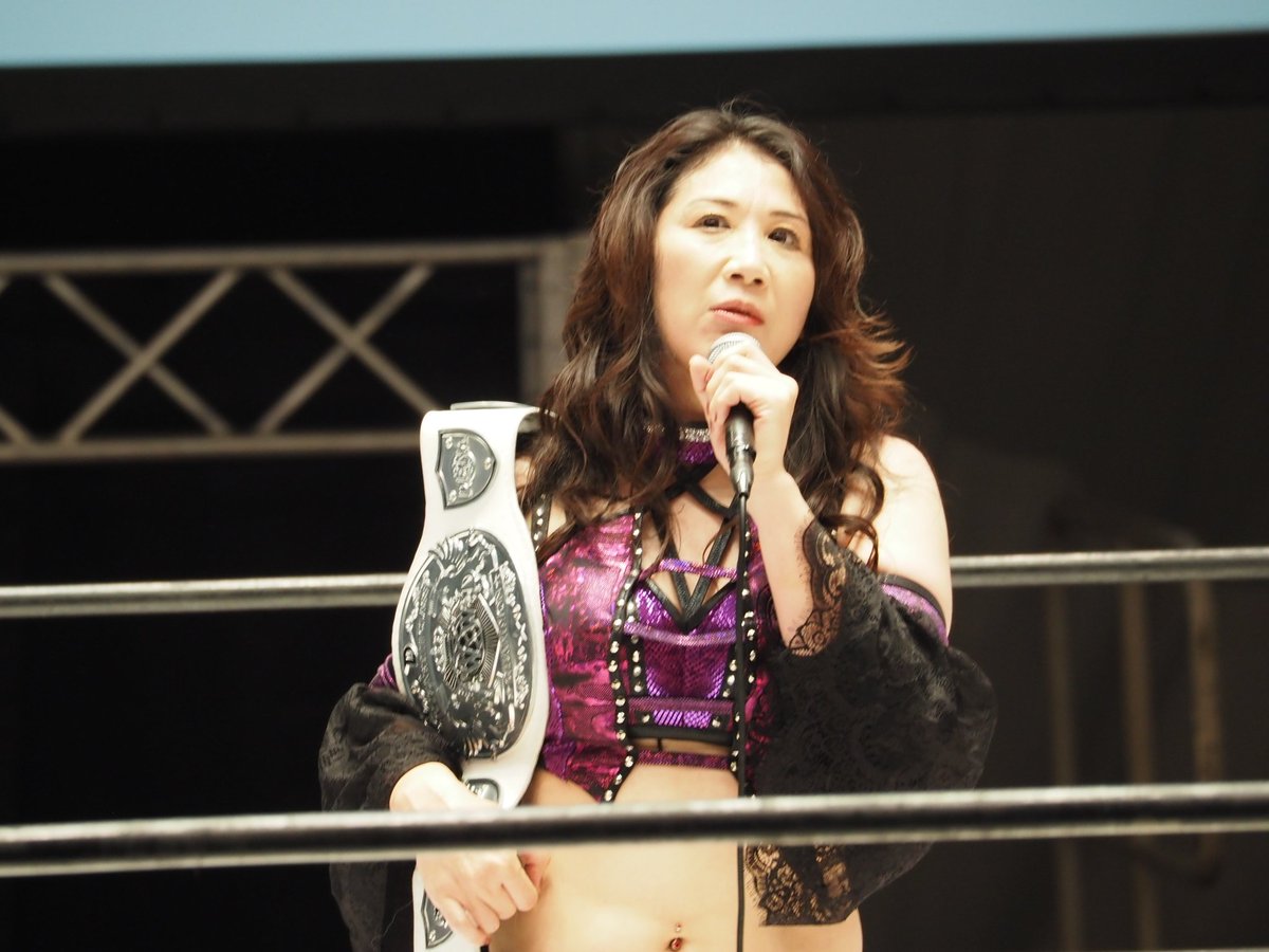 tetsu19680909's tweet photo. ポストが遅くなりましたが昨日は『wave20th-1〜桜花由美25周年艶撃 XXV – Lethal Elegance –』に行ってきましたぁ💪
JB興行の再戦となるPOPは予想を上回る熱戦🔥光芽ミリアちゃんにもらい泣き😭
いよいよ梅咲遥くんがレジーナ戴冠✨青木の評価が落ちることなし❗
由美ちゃんの2.5ヶ月にも期待です😁 https://t.co/hZV9AaPqzF