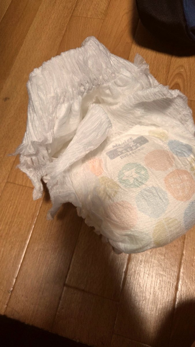 omu12_15's tweet photo. 昨日花火大会だったからメリーズの夜用履いていったんだけど、めっちゃ出ちゃってた！！(笑)
お酒飲んでたからかな？(笑) https://t.co/nUsiM92XDD