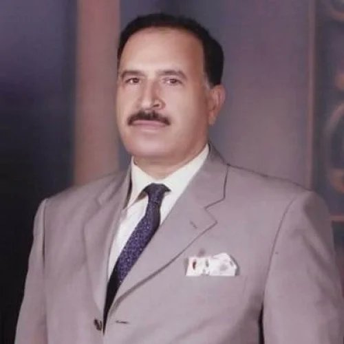 essada1's tweet photo. تغريدة واحدة تُغني عن وزارة ..!! : لماذا استقالت متحدثة ترامب لتطبخ المعكرونة؟ / كتب ا.د كريم فرمان  https://t.co/enCMlOUFzi https://t.co/prnMTrhnbM