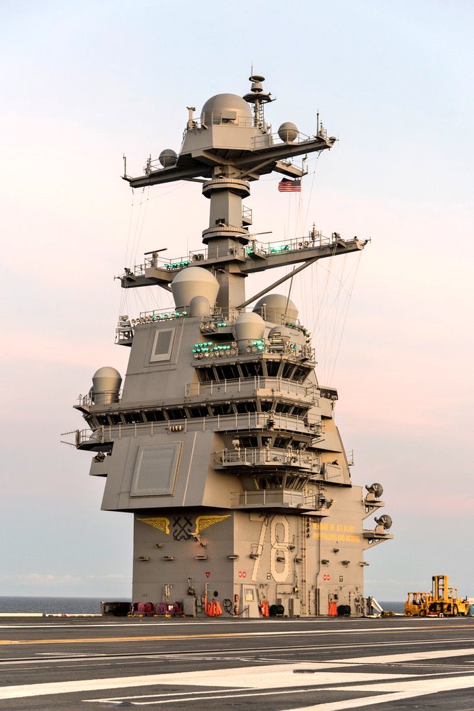 TheAngry53586's tweet photo. The island on a Ford Class carrier weighs in around 550 tonnes. The entire ship design, buoyancy, and weight distribution are calculated meticulously. Load bearing structures are built in to take the mass of the island, as are hard cabling and power / sanitation runs etc /1 https://t.co/Z7qZIHytbh