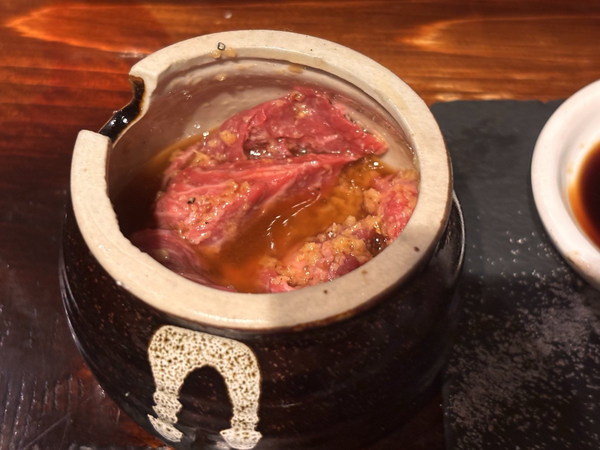 everyone1212's tweet photo. 🥩焼肉なら布施の「いつき」へ！

お肉は新鮮で、どれを食べてもめっちゃ旨い😋
しかも、かわいいスタッフさん2人が笑顔でお出迎え👦👦✨
美味しい焼肉と楽しい時間を過ごせる、また行きたくなるお店です！

布施で焼肉を食べるなら、ぜひ「焼肉いつき」へ🔥 https://t.co/oIdJZyjRkv