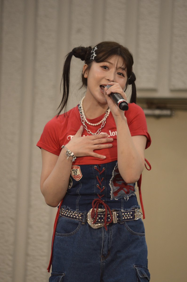 marronsky9's tweet photo. 上野フェスにて、ひぃちゃんパート2🩷
@inamori_hisayo 
@hie_info 
 #MZFES
 #上野フェス https://t.co/yi0LdcU61B
