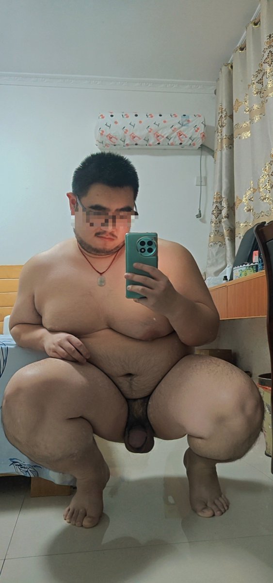lovexbearj's tweet photo. 可以坐在你脸上吗🐷👅💦 https://t.co/dLnAUDOWAb