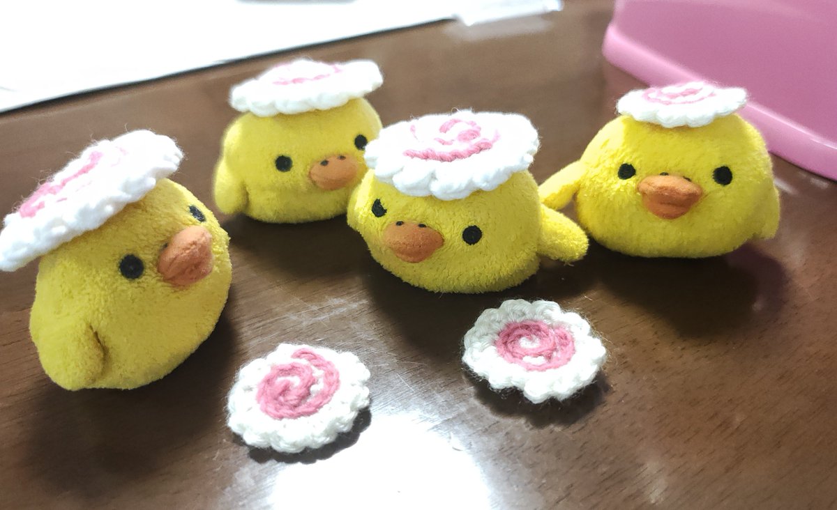 BgpR9H83aVLgPrY's tweet photo. カッパに変身🐥🍥 https://t.co/oc3S0O75Ka