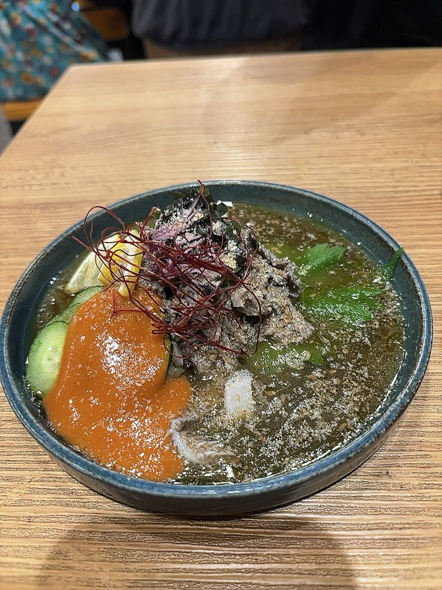 6969surume's tweet photo. 堺という街で…昼のみ🍺
名物がっちょの唐揚げってやつうまぁ！🐟 https://t.co/6HkcbarRd9