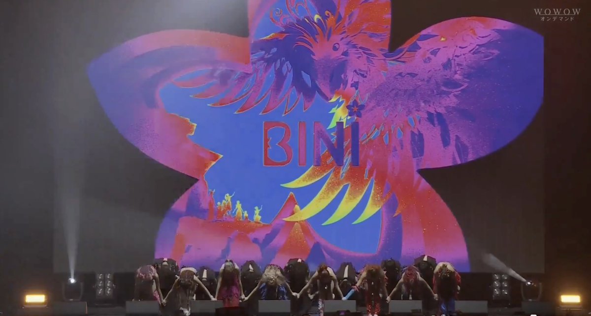 bini_writes's tweet photo. "WE ARE BINI FROM THE PHILIPPINES. MABUHAY ANG MUSIKANG PILIPINO!" 🌺🇵🇭 -- BINI, while bowing, with the Sarimanok and their silhouettes looking up to the PH mythical bird as a homage. 

GOOSEBUMPS! 🥹

BINI LIGHTS UP TOKYO    
#BINI_SummerSonic_Tokyo #BINIxSummerSonic2026 https://t.co/iQ2PXOjgoZ